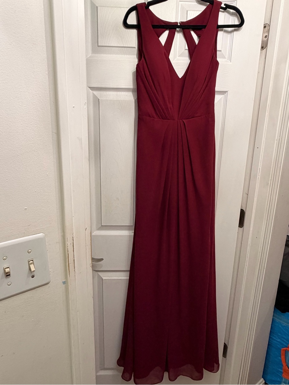 Sleeveless V-Neck Maxi formal Dress in Burgundy